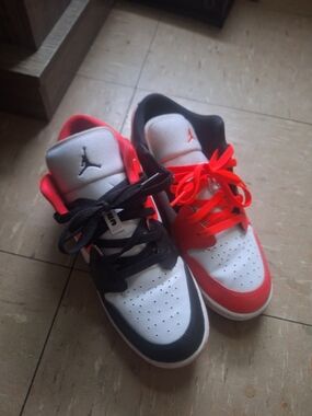 Nike Kids' Low-Top Sneakers - White, Black & Red Colorway Jordans